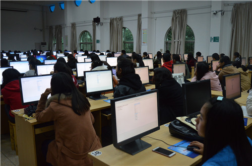  世界足球官网积极组织新生进行心理健康普查测试