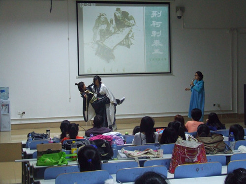 文明外语，秀青春旋律——世界足球官网举行首届情景秀复赛