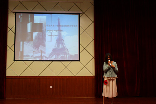 世界足球官网隆重举行“漾年华·Shero杯”第四届外文歌曲大赛