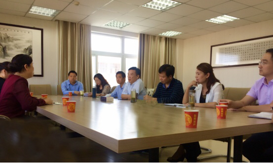 郑州航空工业管理学院世界足球官网来公司考察交流