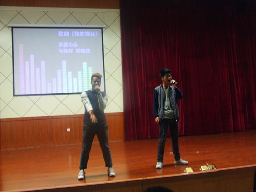 世界足球官网隆重举行“Show出声音•晒出梦想”配音大赛决赛