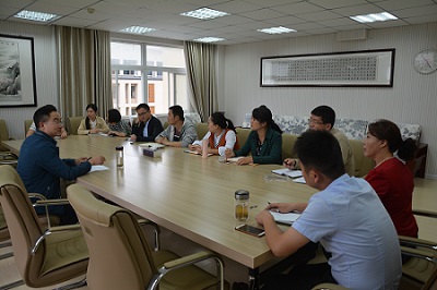 世界足球官网召开新学期员工工作会议