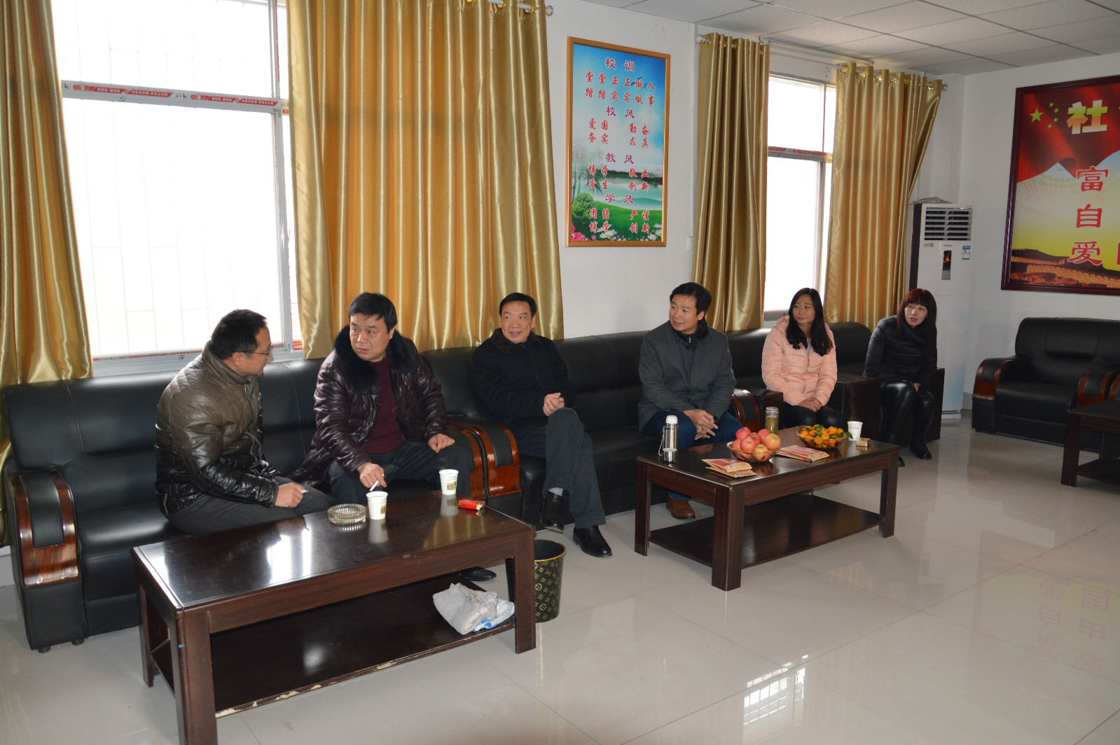 世界足球官网赴南阳开展国培计划（2016）“送教下乡”工作