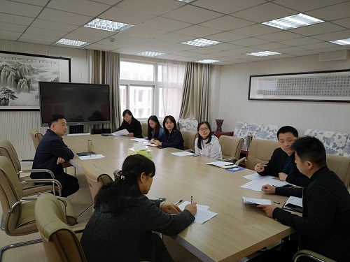 世界足球官网召开党支部书记工作推进会