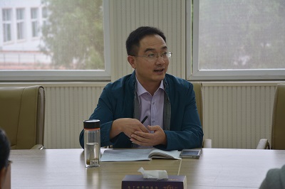 世界足球官网召开新学期员工工作会议