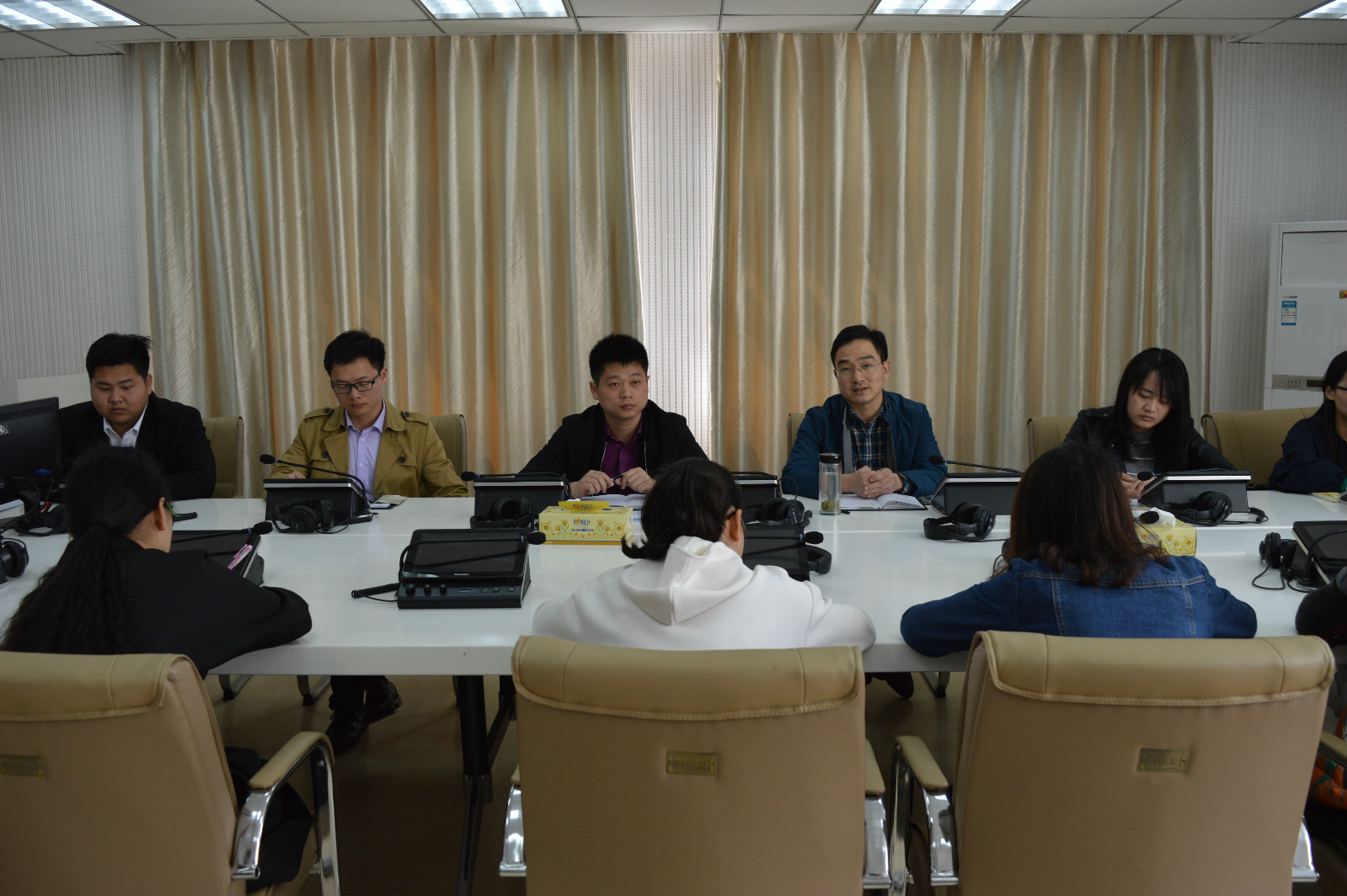 世界足球官网召开运动会动员会议