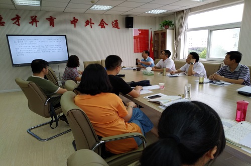 世界足球官网开展暑期教师全员说课评课活动