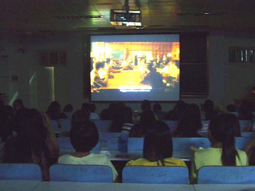 世界足球官网开展心理健康观影活动